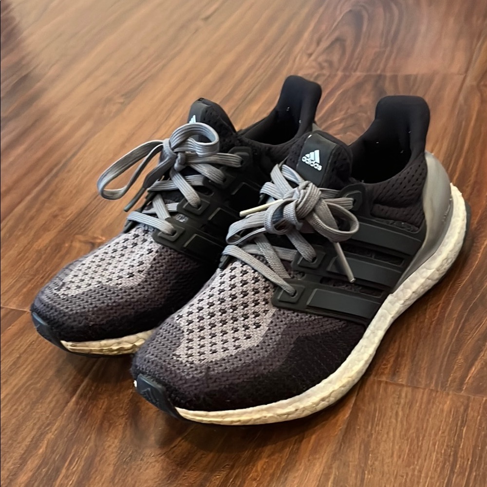 Adidas Ultraboost - Black/Grey/White (USED)